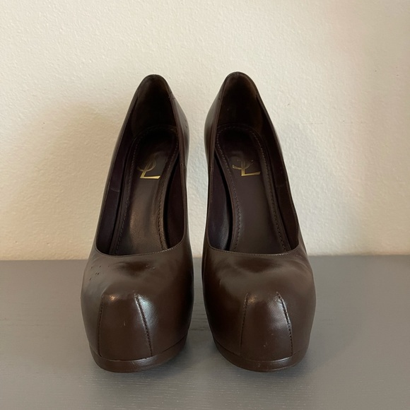 YSL Tribtoo Leather Platform Pumps - Picture 13 of 14